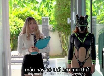 Em robot Android thông minh có thể làm mọi thứ